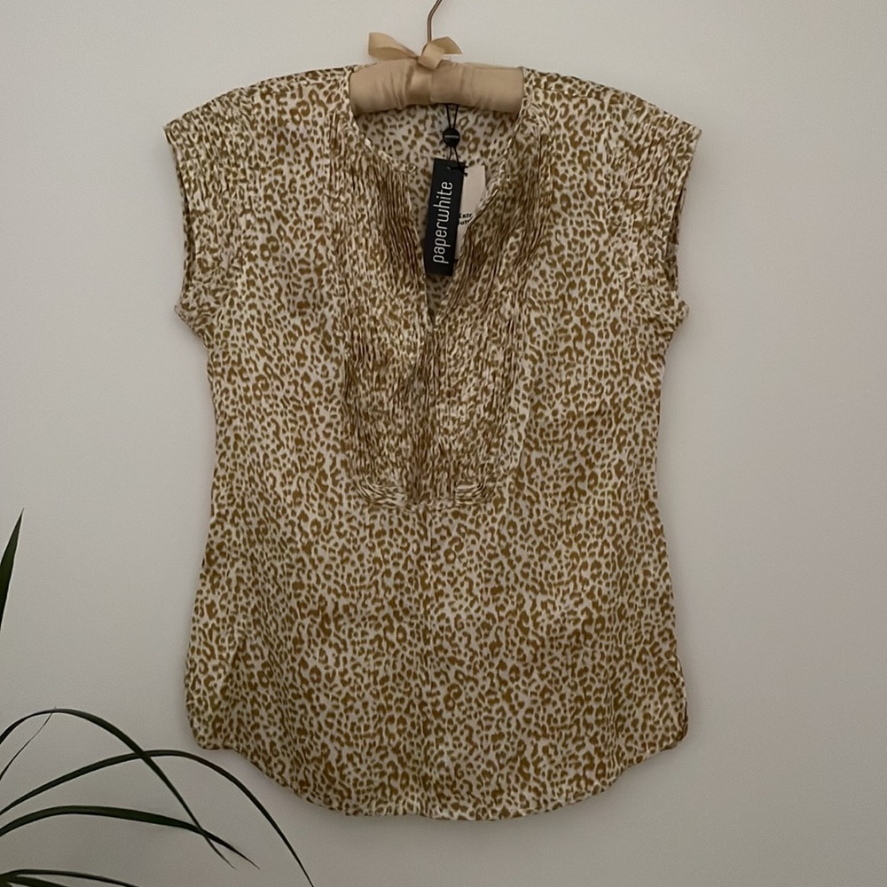 Paperwhite top